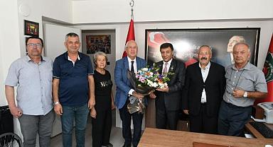 Başkan Selvitopu'dan gazi ve şehit yakınlarına ziyaret