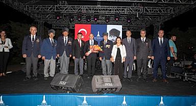 Başkan Tunç Soyer şehit yakınları ve gazilerle buluştu