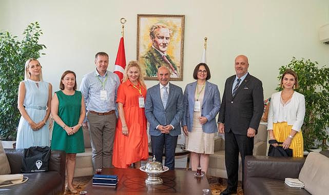 Başkan Tunç Soyer Ukrayna heyetini ağırladı