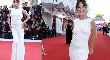 Beyazlar içinde bir Melis! Genç oyuncu dünya yıldızları arasında