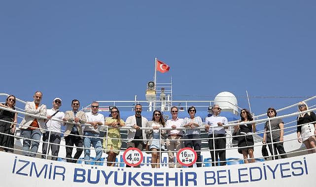 Büyükelçi’den Başkan Soyer’in elektrikli yolcu gemisi projesine destek
