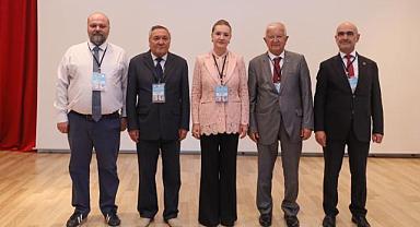 DEÜ'de 15. Uluslararası Avrasya Ekonomileri Kongresi Başladı