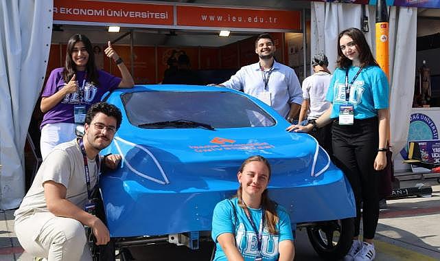 Elektrikli otomobil TEKNOFEST&#039;te tanıtıldı