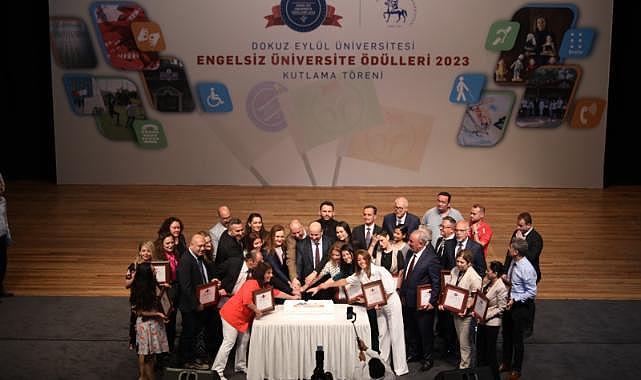 Engelleri aşan üniversite; DEÜ