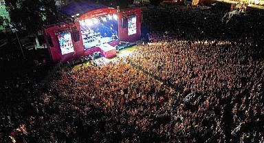 Fuar İzmir'e ilaç gibi geldi... Unutulmaz geceler