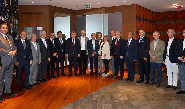 İzmir Başkanlar Kurulu yeni Vali Elban&#039;ı konuk etti