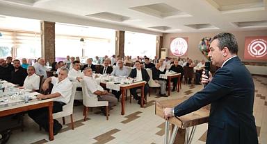 İzmir Esnaf Ve Sanatkarlar Odaları Birliği Başkanı Yalçın Ata'dan Hakan Koştu'ya ziyaret