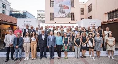 İzmir'in 100 yıllık külliyatı kitaplaştırıldı