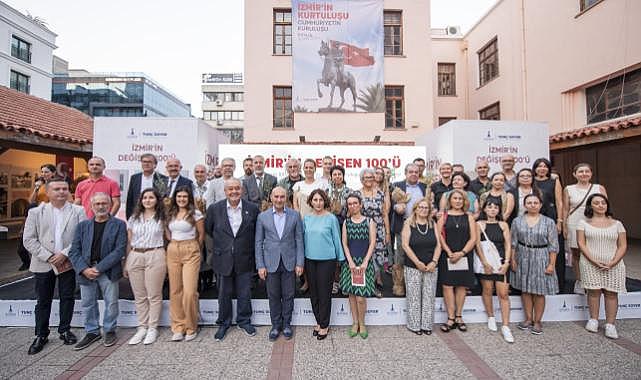 İzmir&#039;in 100 yıllık külliyatı kitaplaştırıldı