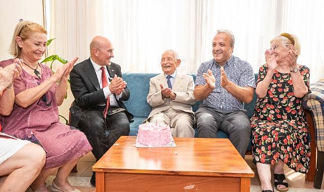 İzmir’in kurtuluş günü onun doğum günü