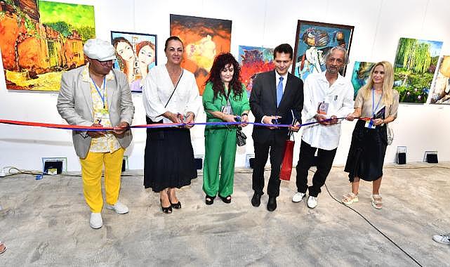 “İzmir’in Renkleri ve Sesleri” bu sergide