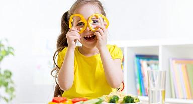 Okul çağı çocuklarına 5 sağlıklı beslenme önerisi!