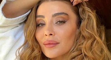 Özge Ulusoy'un yüzüğü göründü: Tektaşının fiyatı dikkat çekti!