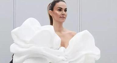 Tülin Şahin Hollanda’da baş manken oldu!