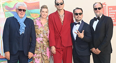 "Yurt" Filmine Venedik Film Festivali'nden Alkışlar