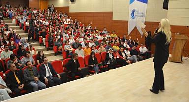 Cumhurbaşkanı Başdanışmanı Alptekin, “Türkiye kültürel süper  güçtür”