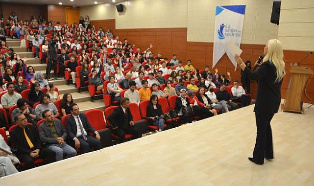 Cumhurbaşkanı Başdanışmanı Alptekin, “Türkiye kültürel süper  güçtür”