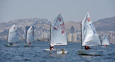 Cumhuriyet’in 100. yılında İzmir Körfezi şenlenecek