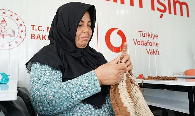 Depremzede Kadınlar “Dijital Benim İşim” Projesi İle  Dijital Hayata  Adım Atacak