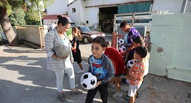 Efes Selçuk'tan gülümseten kareler: Çocuklar istedi Filiz Başkan yaptı