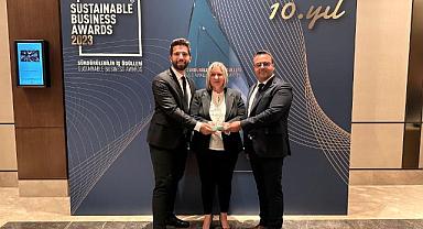 Efes Tarlası Yaşam Köyü'ne Sürdürülebilir İş Ödülü