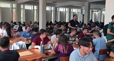 Ege Üniversitesi'nde yemek ücretlerine yüzde 207 zam: Öğrenciler tepki gösterdi