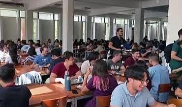 Ege Üniversitesi&#039;nde yemek ücretlerine yüzde 207 zam: Öğrenciler tepki gösterdi