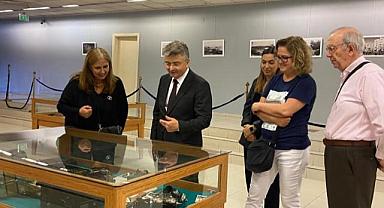 EÜ “100 Yıl Önce İzmir ve İzmirliler” fotoğraf ve tarihi materyal sergisi açıldı