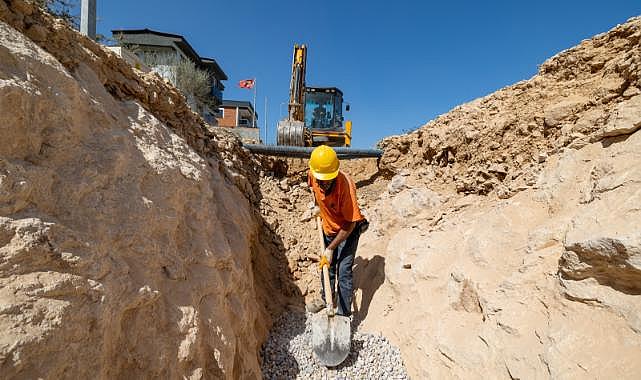Foça’nın altyapı ağı genişliyor