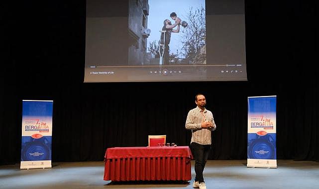 Fotoğraf Tutkunları Bergama’da Buluştu