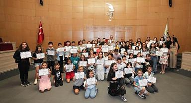 Gaziemir’in robotik kodlamacıları eğitimlerini tamamladı