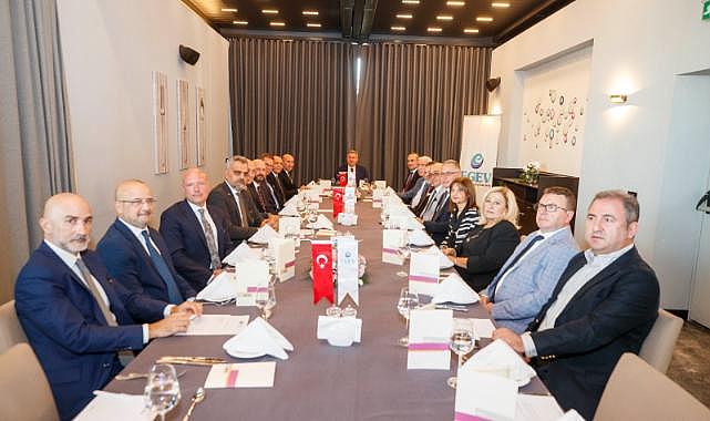 Gediz Nehri’nin kurtarılması için kaybedecek tek bir saniyemiz yok