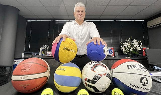 İzmir Büyükşehir Belediyesi’nin spor kulübünde bayrak değişimi