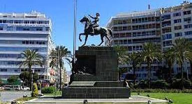 İzmir'de Cumhuriyet Bayramı etkinlikleri belli oldu: Dört bir yanda şenlik var