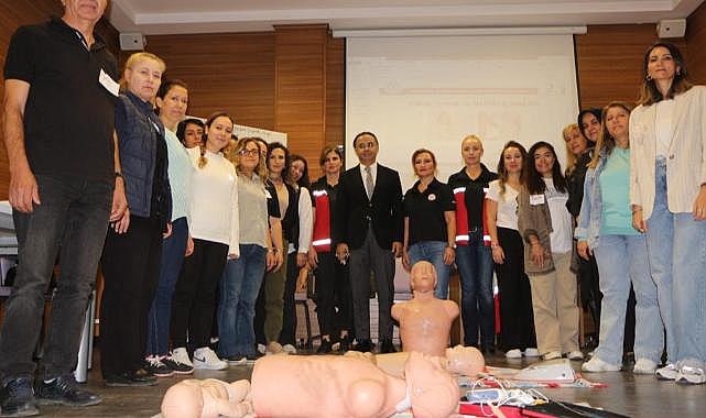 İzmir İl Milli Eğitim Müdürlüğü İlk Yardım Eğitimleri Devam Ediyor