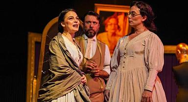 Kadınlar ayağa kalkın, Cumhuriyete sahip çıkın