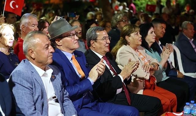 Konak’ta 100. Yıl Coşkusu Sürüyor