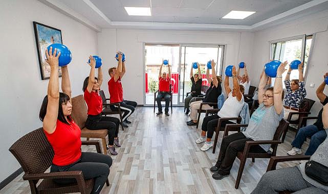 “Olgun Gençlik Merkezi” İzmir’e çok yakıştı