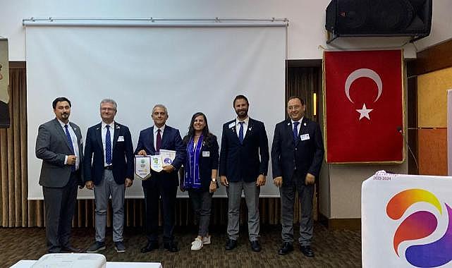 Son Dışişleri Müsteşarı Ümüt Yalçın Rotarylerle buluştu
