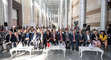 Soyer: “Tekstil ve moda sektörünün kalbi daima İzmir’de atmaya devam edecek”