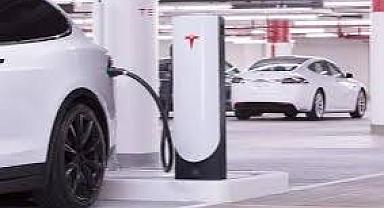 Tarih verildi: Benzin ve motorinle çalışan araçların sonu geliyor