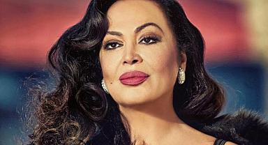 Türkan Şoray, Evini Türk Bayrağıyla Süsledi