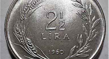 2,5 TL madeni para geliyor