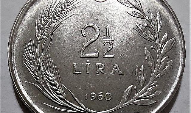 2,5 TL madeni para geliyor