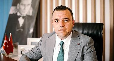 AK Parti Seferihisar İlçe Başkanı Ahmet Aydın, 10 Kasım Atatürk'ü Anma Günü sebebiyle bir mesaj yayımladı. Başkan Aydın mesajında şu ifadelere yer verdi;