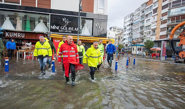 Başkan Soyer, deniz kabarmasının tsunami etkisi yarattığı Kordon’da