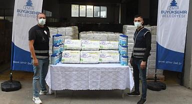 Büyükşehir bez ve mama desteğinde 100 bini aştı