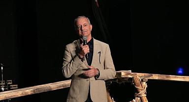 Deli Dumrul oyunu Bodrum Kalesi'nde ayakta alkışlandı