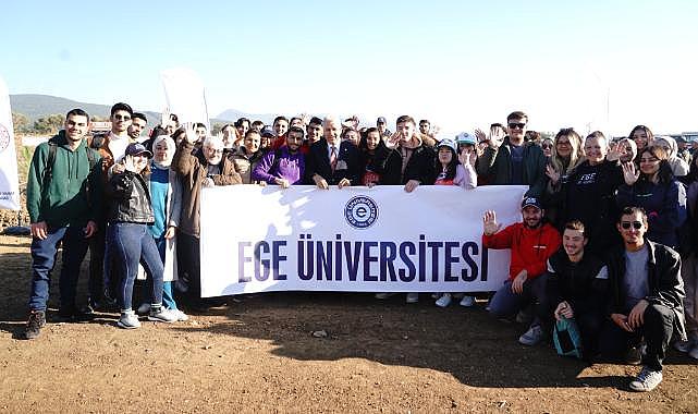 Ege Üniversitesi daha yeşil Türkiye hedefiyle ağaçlandırma çalışmalarını aralıksız sürdürüyor