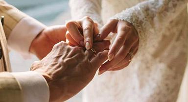 Evlenecek çiftler dikkat: Faizsiz kredide yeni detaylar ortaya çıkmaya başladı